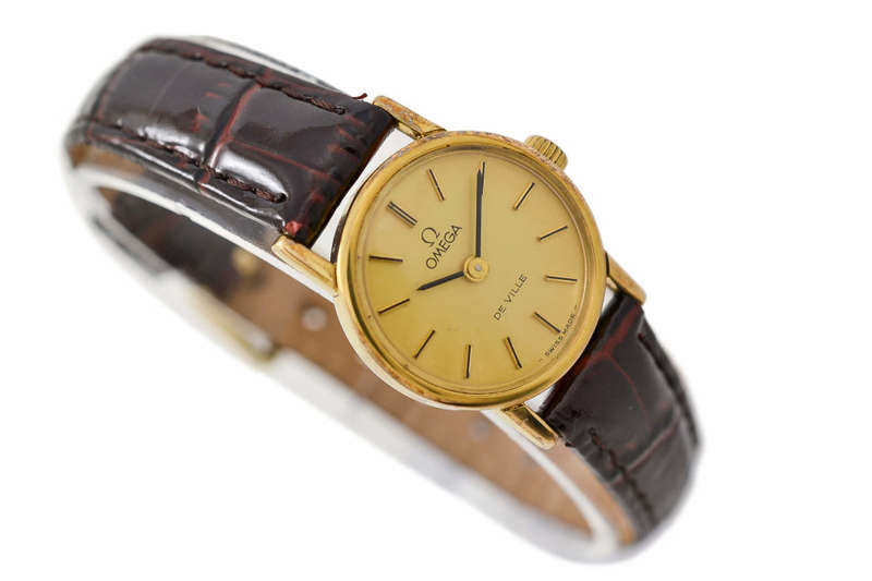 Vintage Omega De Ville Cal.625 Manual Wind Gold Plated Ladies Watch 1529