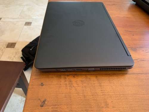 HP 650 i7, 16gig Ram, 256 SSD,Full HD 1920 X 1080, Excelent condition. Preloaded with software.
