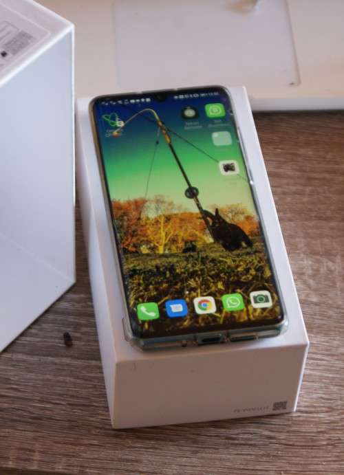 Huawei P30 Pro - 128GB - Dual Sim - Color Aurora  **Used less than one month