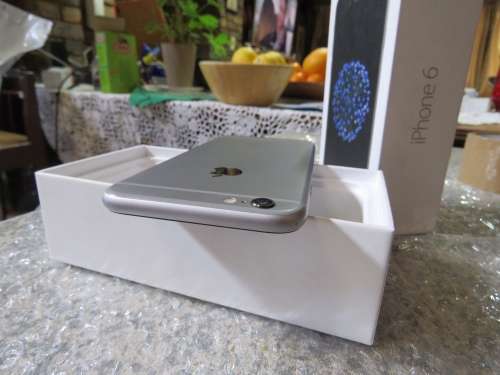 Iphone 6 16GB Hardly used. *Please read description*