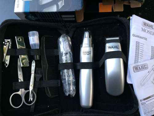 Wahl Battery Trimmer And Grooming Travel Kit