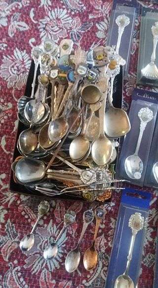 Souvenir collectible spoons