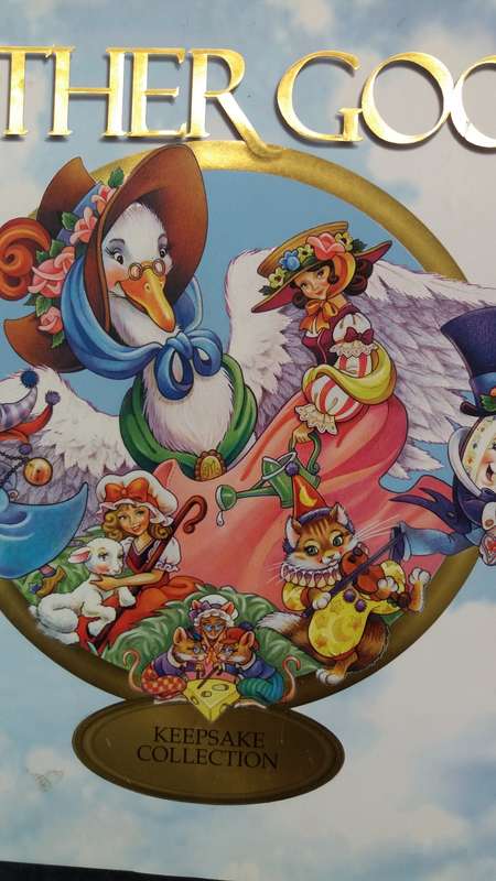 Mother Goose Keepsake Collection Nursey Rhymes * Large hard cover book 96 pages*