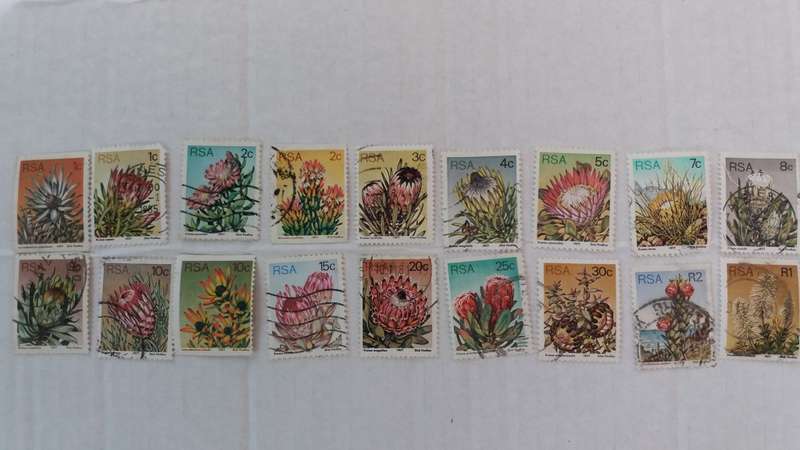 South Africa 1977 Protea 3rd Definitive issue Stamps * 18 x single stamps*