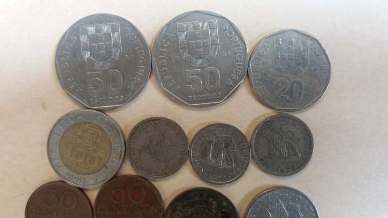 Portugal Various Coins from 1974 to 1990 including 1882 10 reis * Coins x 16*