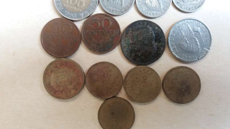 Portugal Various Coins from 1974 to 1990 including 1882 10 reis * Coins x 16*