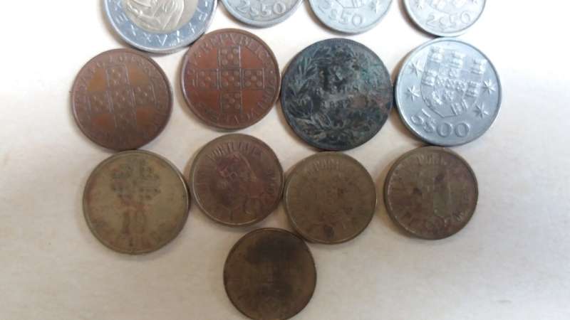 Portugal Various Coins from 1974 to 1990 including 1882 10 reis * Coins x 16*