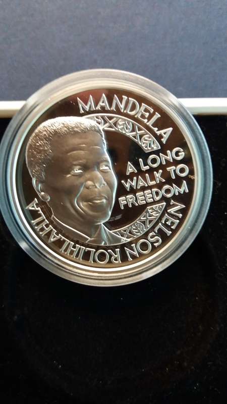 Nelson Mandela 1993 noble prize commemorative medal sealed  capsule *Sterling Silver Mintage 25000*