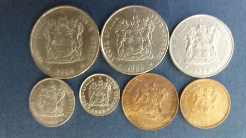 South Africa 1988 Coin Set includes R1, 50c, 20c, 10c, 5c, 2c & 1c * All circulated coins*