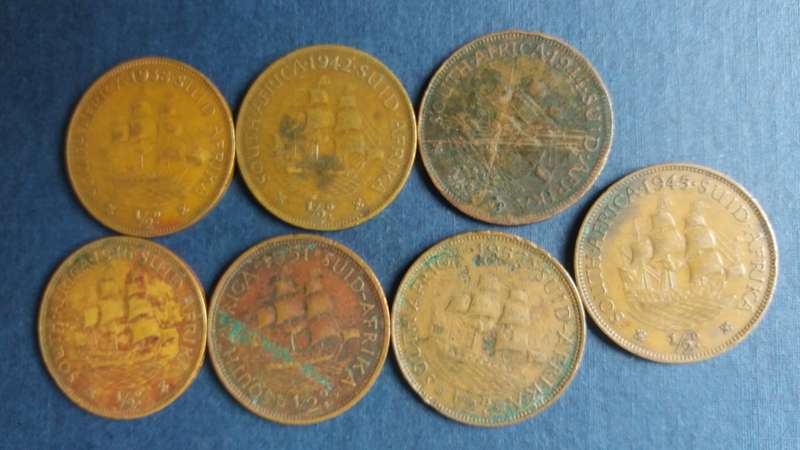South Africa 1938, 1942, 1944 - 1946 , 1951 & 1952 1/2 Penny * George V1  X 7 Coins*