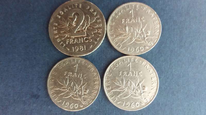 France 1960 3 x 1 Francs & 1981 2 Francs * 4 x Coins*