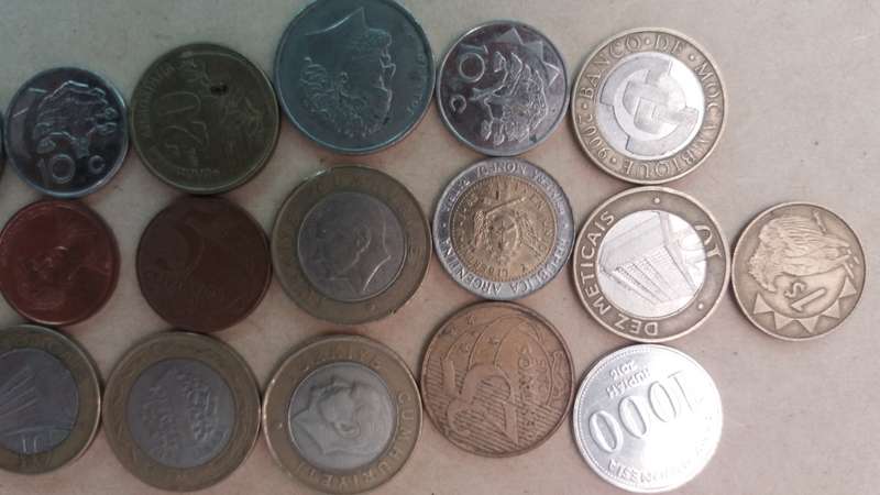 Various World Coins 19 x Coins see description for details