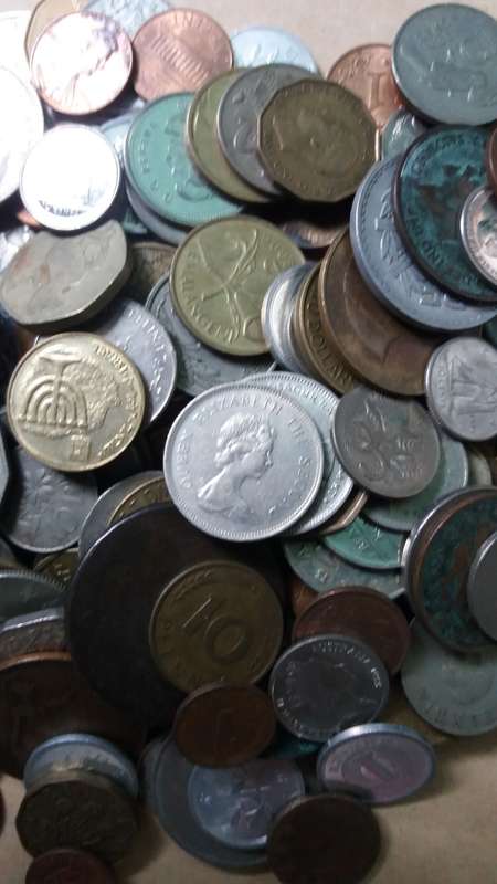 World Mix Coins - lot of 150 coins in total