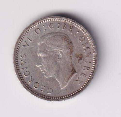 GREAT BRITAIN - GEORGE VI THREE PENCE 1940 - SILVER