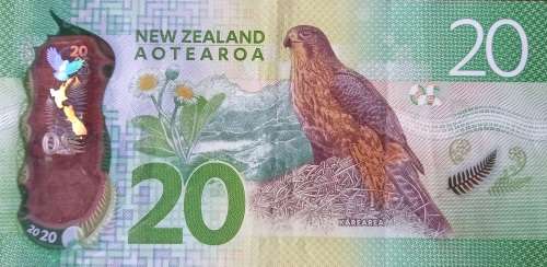 NEW ZEALAND 20 DOLLARS 2016 P193a VF with Queen Elizabeth II