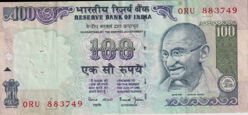 INDIA 100 RUPEES 1996 P91 VF PIN HOLES