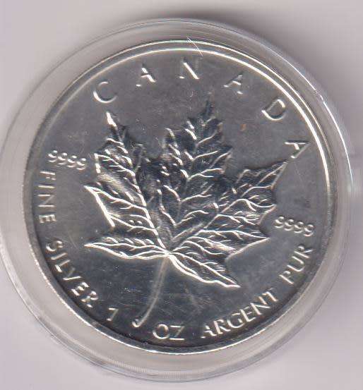 1 oz Canadian Silver Maple 2011 (CAPSULED)