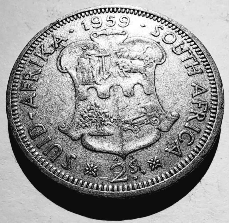 UNION OF SOUTH AFRICA - 2 SHILLINGS  1959 QUEEN ELIZABETH II - see scan