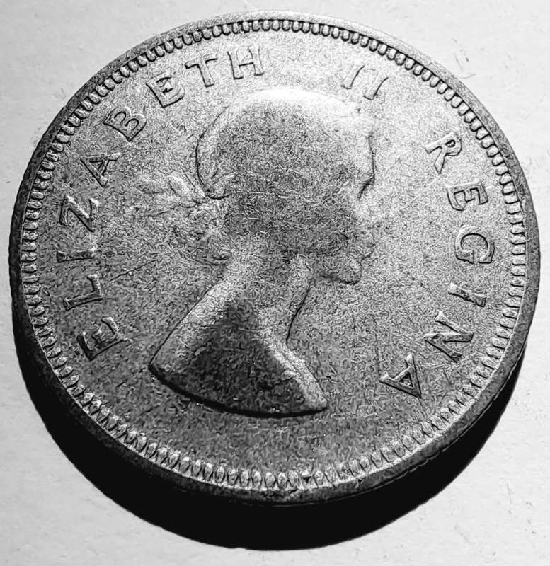 UNION OF SOUTH AFRICA - 2 SHILLINGS  1956 QUEEN ELIZABETH II - see scan