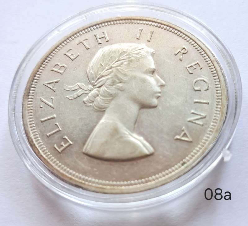 UNION OF SOUTH AFRICA - 1956 5 SHILLINGS - SILVER - ELIZABETH II - EXCELLENT CONDITION - IN CAPSULE