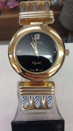 BEAUTIFUL WOMENS WATCH