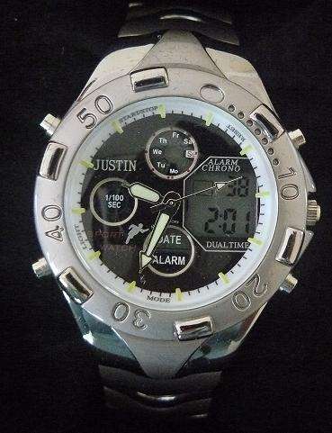 MENS SPORT WATCH **ALARM*LIGHT*STOP WATCH**