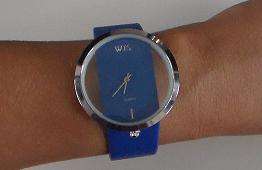 QUARTZ WATCH **WITH BLUE GENUINE LEATHER STRAP