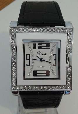 New Arrival - Quartz watch with black genuine leather strap