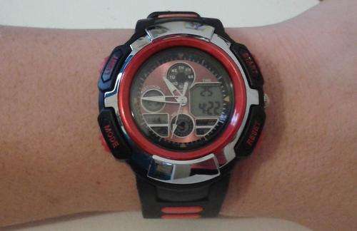 *NEW* LASIKA SPORTS WATCH