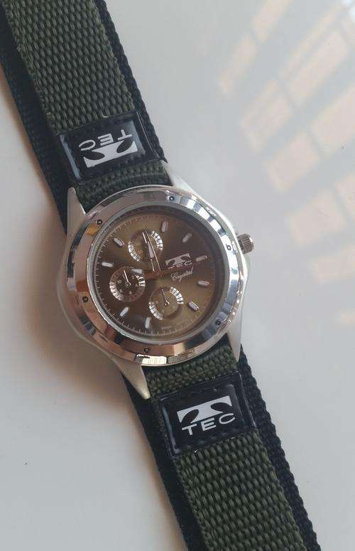 GREEN MENS TEC SPORT WATCH