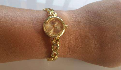 Beautiful Gold Quartz watch