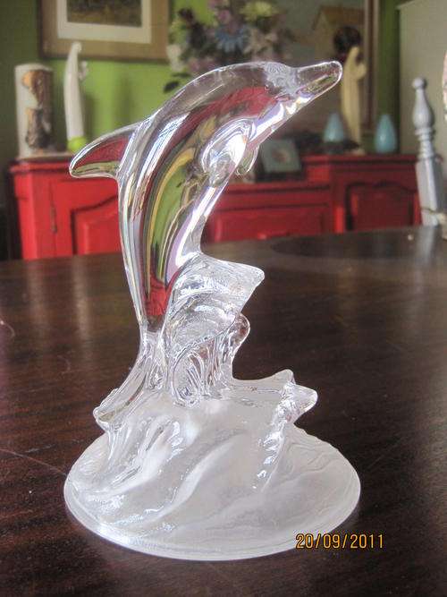 Glass Dolphin