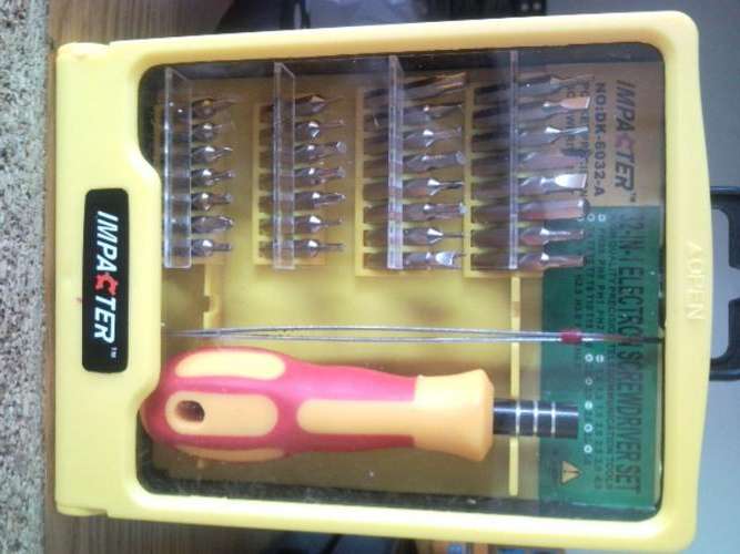 32-IN-1 ELECTRON SCREWDRIVER SET