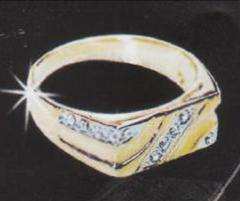 FATHERS DAY SHOPPING ! EXCLUSIVE IMPORTED AKI DESIGNER FUSED  18ct  GOLD MENS DIAMANTE RING