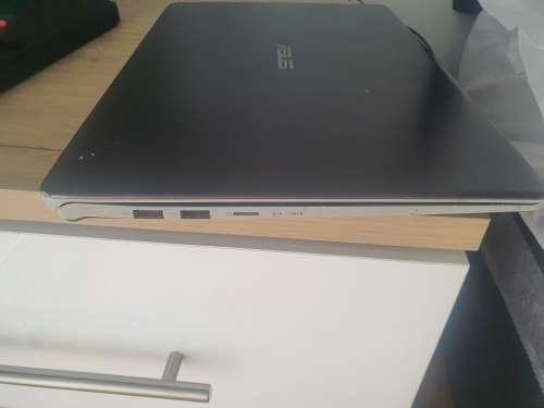 Asus VivoBook S15 Intel 8th Gen Core i5-8250U 16gb Ram 512gb SSD
