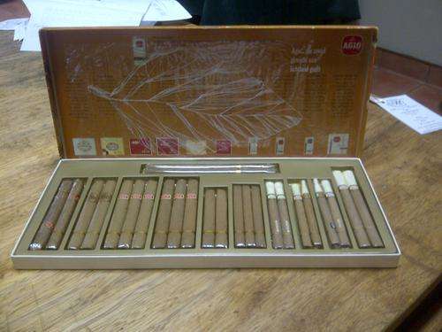 Collecters item 1953, 25pc pack AGIO Cigars,made in Holland