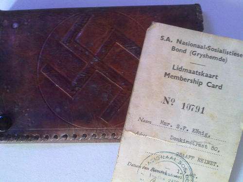 German wallet with swastika and name on with membership cart from the " GRYSHEMDE " FROM 1942