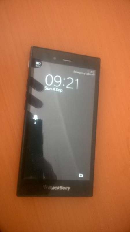 Blackberry Z3 *Excellent condition*