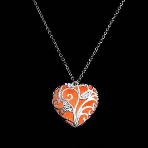 Glow-In-The-Dark Heart Pendant on Chain (Green)