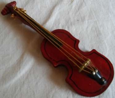 Wooden Craft Violin (+-13cm High)
