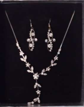 Cosmetic Jewellery Set