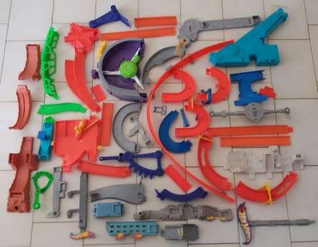 Assorted Hot Wheels Tracks