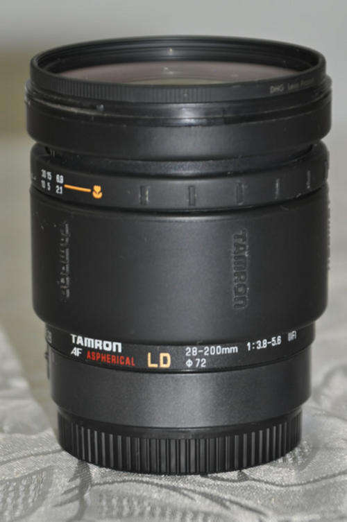 Tamron AF 28-200mm f/3.8-5.6 LD Aspherical IF Lens for Canon