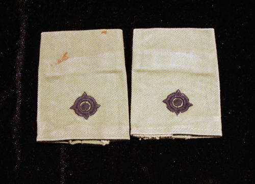 Rhodesian Army 2nd Lieutenant Epaulettes Slip On Pair