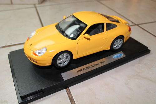 Welly 1997 Porsche 911 (996) Yellow *No Box*