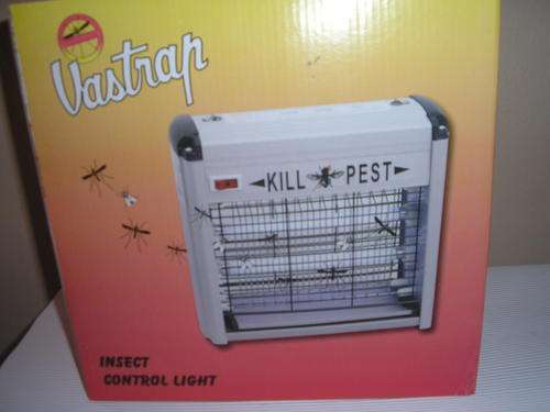 INSECT KILL 240 VATTS. SLEEP PEACEFUL.