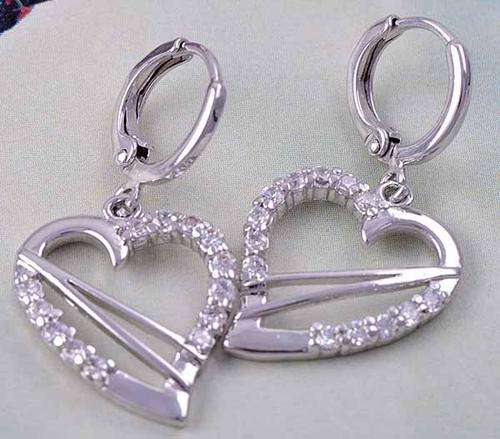 BEAUTIFUL 9K WHITE GOLD FILLED CZ DANGLE EAR RINGS