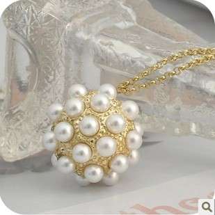 BEAUTFUL FAUX PEARL PENDANT 18 KT GPL WITH CHAIN