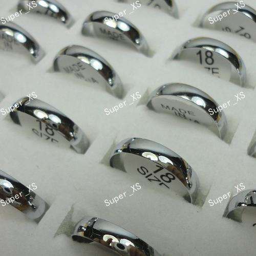 QUALITY UNISEX STAINLESS STEEL SMOOTH RING IN DIFFERNT SIZES
