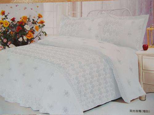 NEW ARRIVALS!!! 6 PIECE QUEEN SIZE CLASSIC 100% COTTON WHITE COLOUR DUVET COVER SET